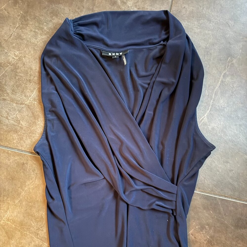 DKNY wrap tank